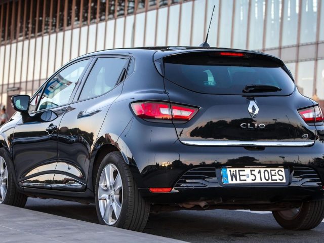 Renault Clio ou Dacia Sandero et Spring : quel choix