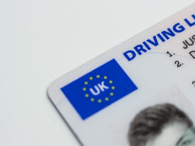 Migrer vers le nouveau permis de conduire au format carte bancaire